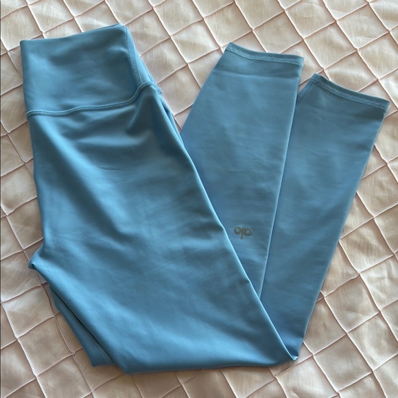 ALO yoga pants Size M - Picture 7 of 7